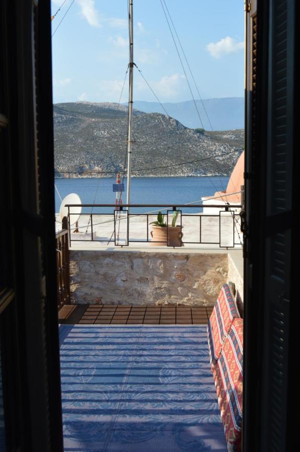 Casa Muse Kastellorizo Whole House Villa Meyísti Exterior photo